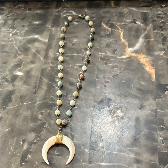 R & R Crescent Necklace! - Picture 9 of 15